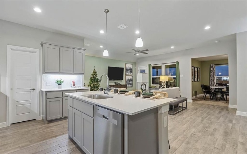 4237 CORNERSTONE Circle, Granbury, TX 76048, 4 Bedrooms Bedrooms, ,2 BathroomsBathrooms,Residential,For Sale,4237 CORNERSTONE Circle,20945506