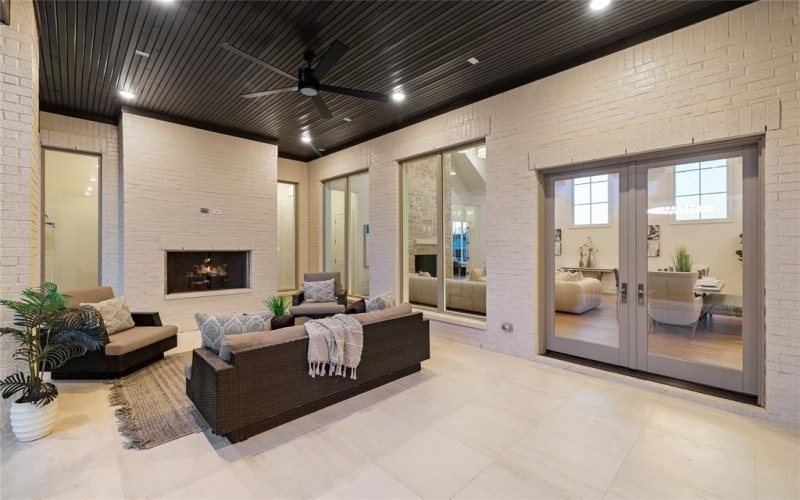206 Laila Court, Colleyville, TX 76034, 4 Bedrooms Bedrooms, ,5 BathroomsBathrooms,Residential,For Sale,206 Laila Court,20945413