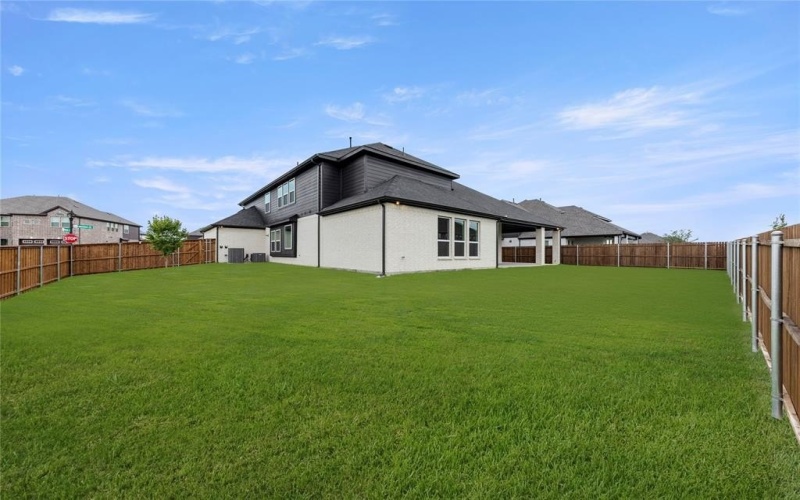 3304 Lakeshore Drive, Anna, TX 75409, 5 Bedrooms Bedrooms, ,3 BathroomsBathrooms,Residential,For Sale,3304 Lakeshore Drive,20946421