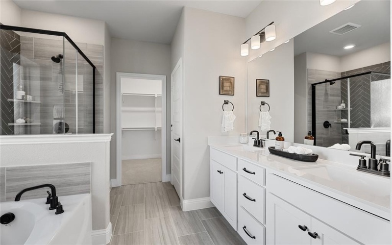 3900 Newhall Road, Little Elm, TX 75068, 4 Bedrooms Bedrooms, ,3 BathroomsBathrooms,Residential,For Sale,3900 Newhall Road,20943433