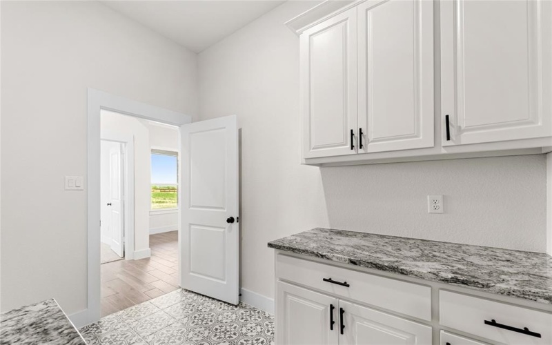 9312 Bluestem Lane, Dish, TX 76247, 5 Bedrooms Bedrooms, ,3 BathroomsBathrooms,Residential,For Sale,9312 Bluestem Lane,20946844