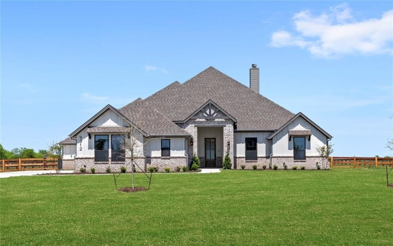 9312 Bluestem Lane, Dish, TX 76247, 5 Bedrooms Bedrooms, ,3 BathroomsBathrooms,Residential,For Sale,9312 Bluestem Lane,20946844