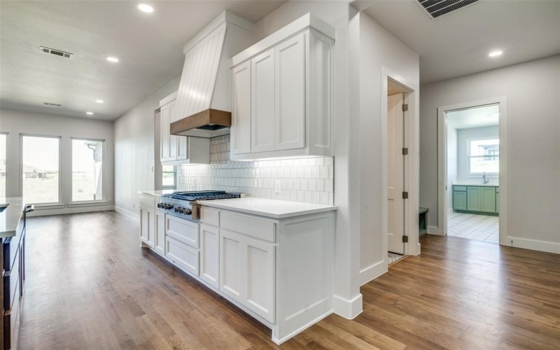 9900 Aiken Court, Mesquite, TX 75126, 4 Bedrooms Bedrooms, ,3 BathroomsBathrooms,Residential,For Sale,9900 Aiken Court,20947163