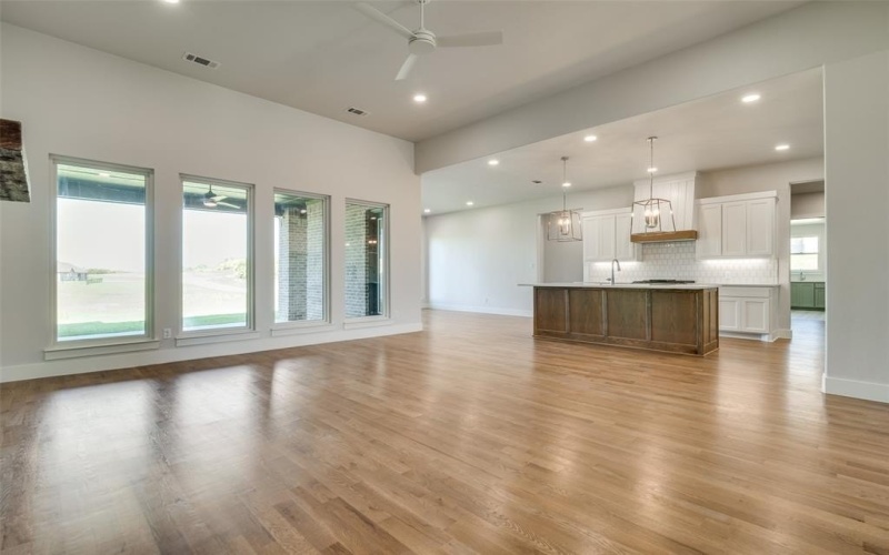 9900 Aiken Court, Mesquite, TX 75126, 4 Bedrooms Bedrooms, ,3 BathroomsBathrooms,Residential,For Sale,9900 Aiken Court,20947163