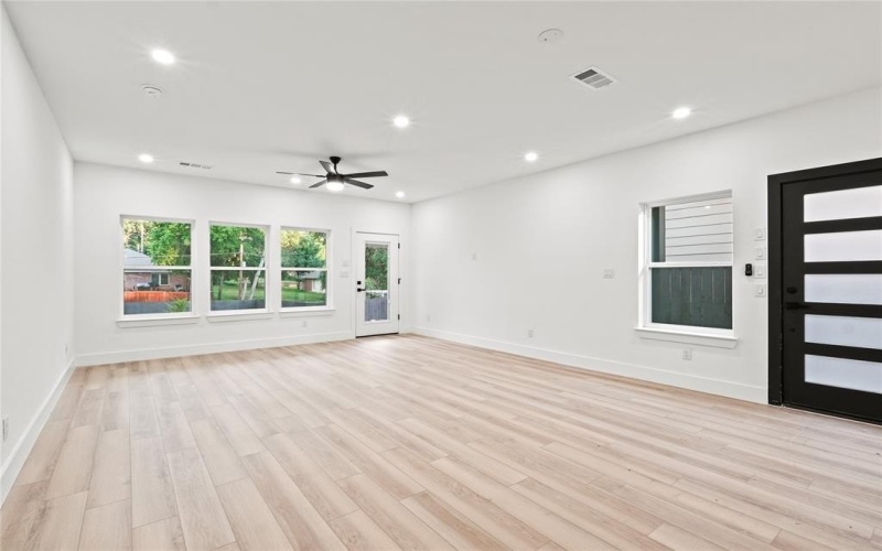 1310/ 1312 Coleman Avenue, Dallas, TX 75215, 6 Bedrooms Bedrooms, ,5 BathroomsBathrooms,Residential Multi Family,For Sale,1310/ 1312 Coleman Avenue,20947186