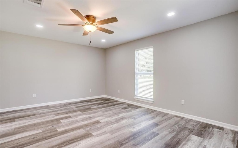 116 Kentucky, Walnut Springs, TX 76690, 3 Bedrooms Bedrooms, ,2 BathroomsBathrooms,Residential Lease,For Rent,116 Kentucky,20938747
