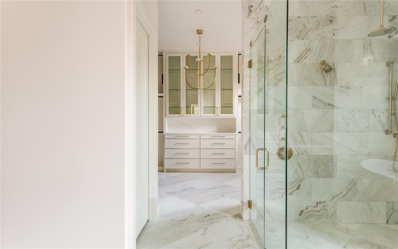 6814 Glendora Avenue, Dallas, TX 75230, 5 Bedrooms Bedrooms, ,7 BathroomsBathrooms,Residential,For Sale,6814 Glendora Avenue,20916987