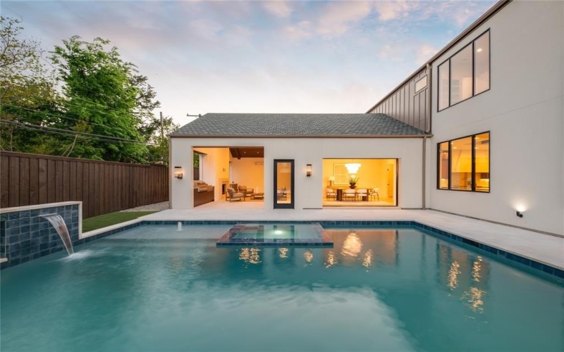 6814 Glendora Avenue, Dallas, TX 75230, 5 Bedrooms Bedrooms, ,7 BathroomsBathrooms,Residential,For Sale,6814 Glendora Avenue,20916987