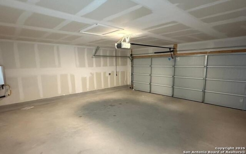 242 Tahoe Ave, New Braunfels, TX 78130, 4 Bedrooms Bedrooms, ,2 BathroomsBathrooms,Residential Lease,For Rent,242 Tahoe Ave,1869492