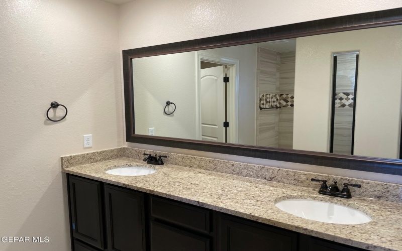 568 Pacific Dunes Place, El Paso, TX 79928, 4 Habitaciones Habitaciones , ,1 BañoBaños,Residential,En Venta,568 Pacific Dunes Place,923239