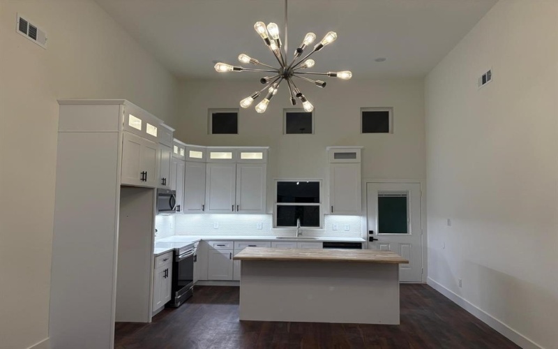 5518 Cold Water Trail, Granbury, TX 76048, 3 Habitaciones Habitaciones , ,2 BañosBaños,Residential,En Venta,5518 Cold Water Trail,20939957