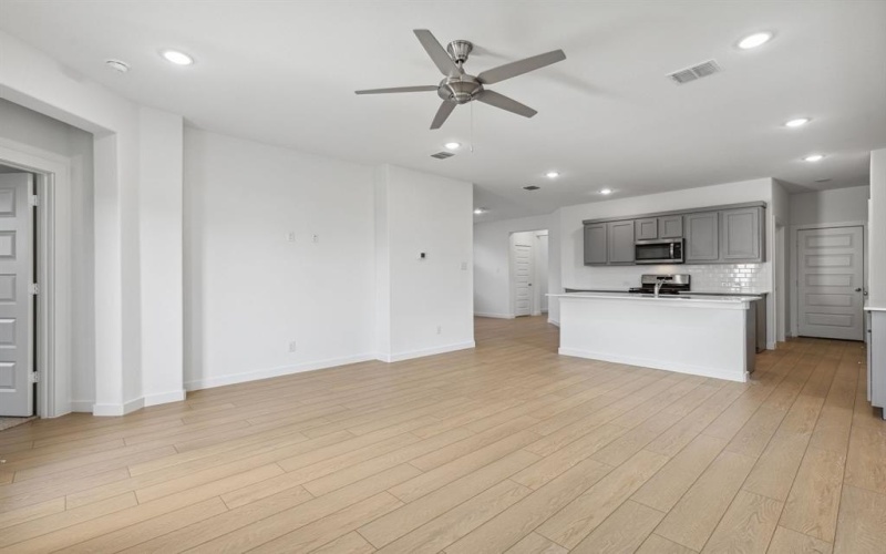 238 Twin View Vista Drive, Lavon, TX 75166, 4 Bedrooms Bedrooms, ,2 BathroomsBathrooms,Residential,For Sale,238 Twin View Vista Drive,20947501