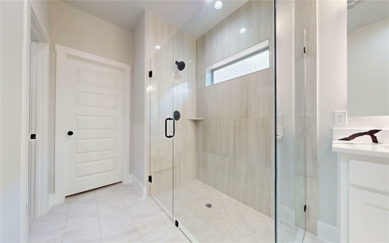 6857 Rutland Drive, Arlington, TX 76002, 4 Bedrooms Bedrooms, ,3 BathroomsBathrooms,Residential,For Sale,6857 Rutland Drive,20947509