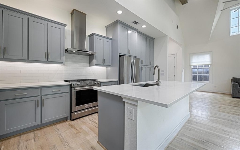 5067 Gaston Avenue, Dallas, TX 75214, 3 Bedrooms Bedrooms, ,2 BathroomsBathrooms,Residential,For Sale,5067 Gaston Avenue,20932732