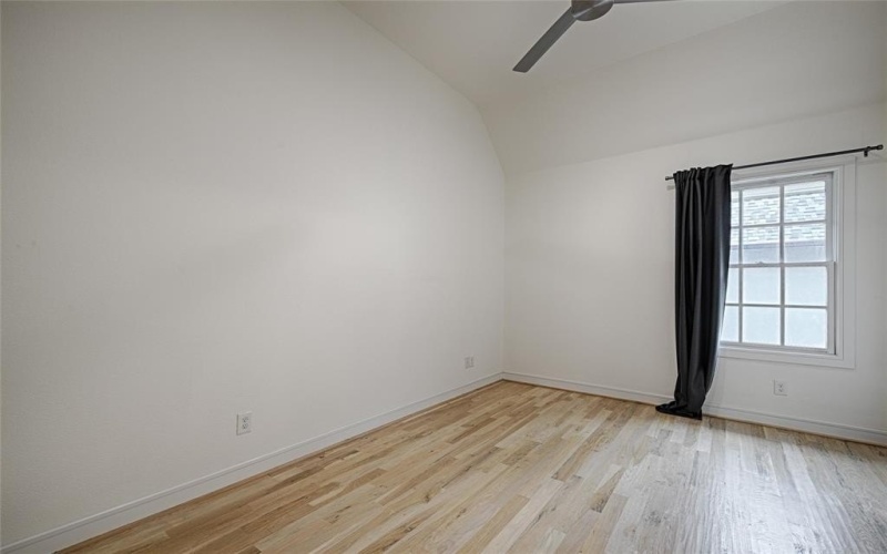 5067 Gaston Avenue, Dallas, TX 75214, 3 Bedrooms Bedrooms, ,2 BathroomsBathrooms,Residential,For Sale,5067 Gaston Avenue,20932732