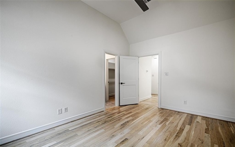 5067 Gaston Avenue, Dallas, TX 75214, 3 Bedrooms Bedrooms, ,2 BathroomsBathrooms,Residential,For Sale,5067 Gaston Avenue,20932732