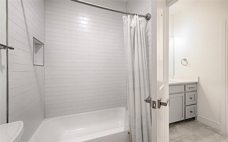5067 Gaston Avenue, Dallas, TX 75214, 3 Bedrooms Bedrooms, ,2 BathroomsBathrooms,Residential,For Sale,5067 Gaston Avenue,20932732