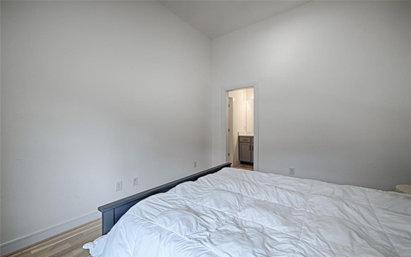 5067 Gaston Avenue, Dallas, TX 75214, 3 Bedrooms Bedrooms, ,2 BathroomsBathrooms,Residential,For Sale,5067 Gaston Avenue,20932732
