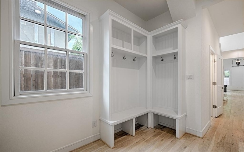 5067 Gaston Avenue, Dallas, TX 75214, 3 Bedrooms Bedrooms, ,2 BathroomsBathrooms,Residential,For Sale,5067 Gaston Avenue,20932732