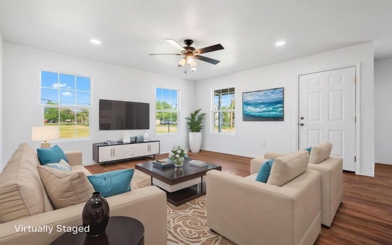 1105 SE 14th Street, Mineral Wells, TX 76067, 3 Bedrooms Bedrooms, ,2 BathroomsBathrooms,Residential,For Sale,1105 SE 14th Street,20947255