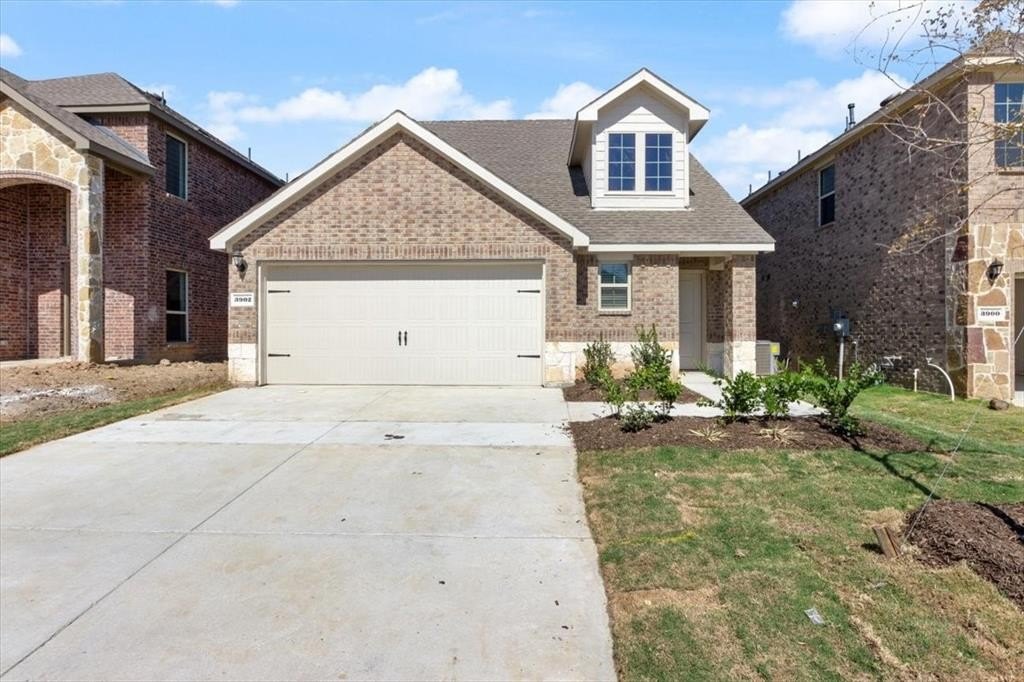 3902 Oak Creek Circle, Denison, TX 75020, 3 Habitaciones Habitaciones , ,2 BañosBaños,Residential Lease,En Alquiler,3902 Oak Creek Circle,20947592