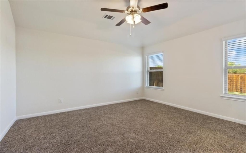 3902 Oak Creek Circle, Denison, TX 75020, 3 Habitaciones Habitaciones , ,2 BañosBaños,Residential Lease,En Alquiler,3902 Oak Creek Circle,20947592