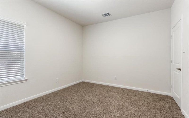 3902 Oak Creek Circle, Denison, TX 75020, 3 Habitaciones Habitaciones , ,2 BañosBaños,Residential Lease,En Alquiler,3902 Oak Creek Circle,20947592