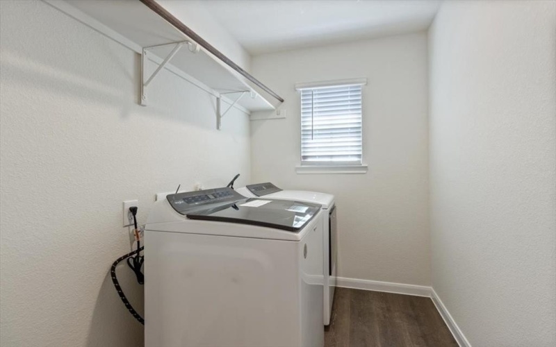 3902 Oak Creek Circle, Denison, TX 75020, 3 Habitaciones Habitaciones , ,2 BañosBaños,Residential Lease,En Alquiler,3902 Oak Creek Circle,20947592