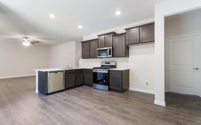 3902 Oak Creek Circle, Denison, TX 75020, 3 Habitaciones Habitaciones , ,2 BañosBaños,Residential Lease,En Alquiler,3902 Oak Creek Circle,20947592
