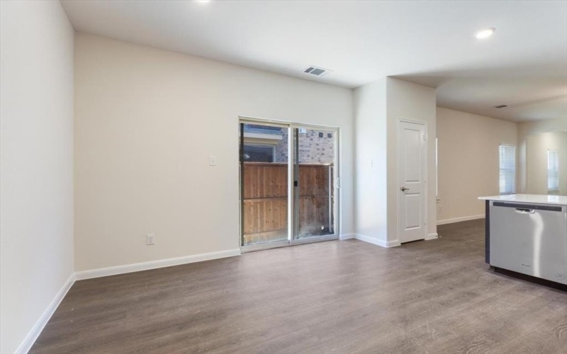 3902 Oak Creek Circle, Denison, TX 75020, 3 Habitaciones Habitaciones , ,2 BañosBaños,Residential Lease,En Alquiler,3902 Oak Creek Circle,20947592