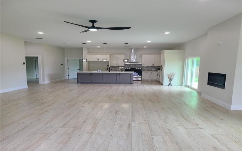 1506 SAYLE Street, Greenville, TX 75401, 3 Bedrooms Bedrooms, ,2 BathroomsBathrooms,Residential,For Sale,1506 SAYLE Street,20947613