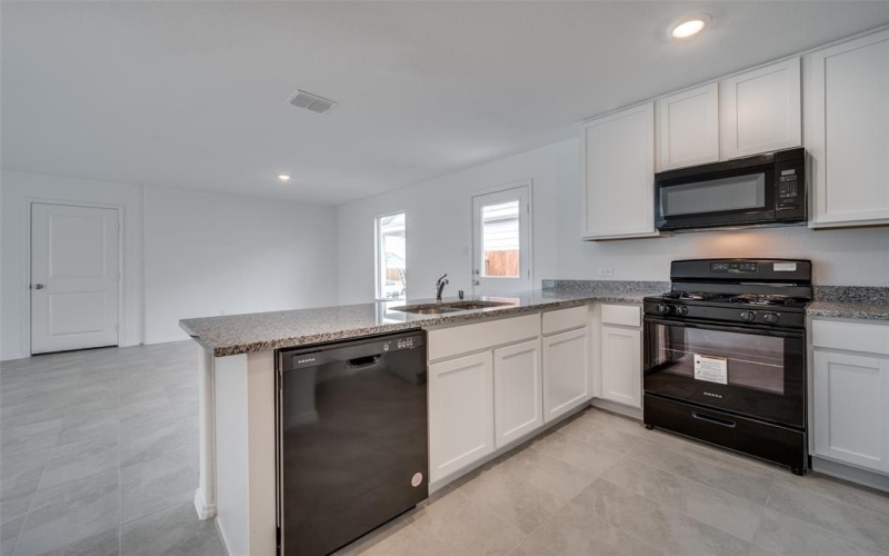 3708 Bluebird Lane, McKinney, TX 75071, 3 Bedrooms Bedrooms, ,2 BathroomsBathrooms,Residential Lease,For Rent,3708 Bluebird Lane,20947759