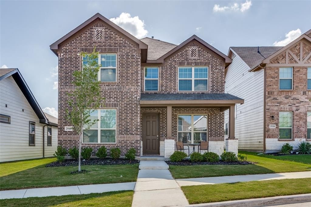 2944 Dixondale Drive, Fort Worth, TX 76108, 4 Bedrooms Bedrooms, ,2 BathroomsBathrooms,Residential,For Sale,2944 Dixondale Drive,20947024
