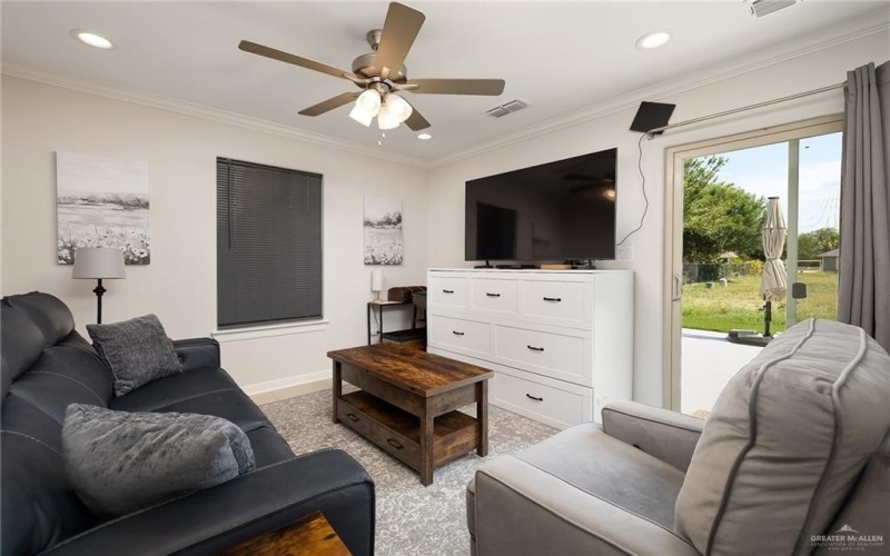 2203 Kingfisher Lane, Mission, TX 78572, 1 Bedroom Bedrooms, ,1 BathroomBathrooms,Residential,For Sale,2203 Kingfisher Lane,472139