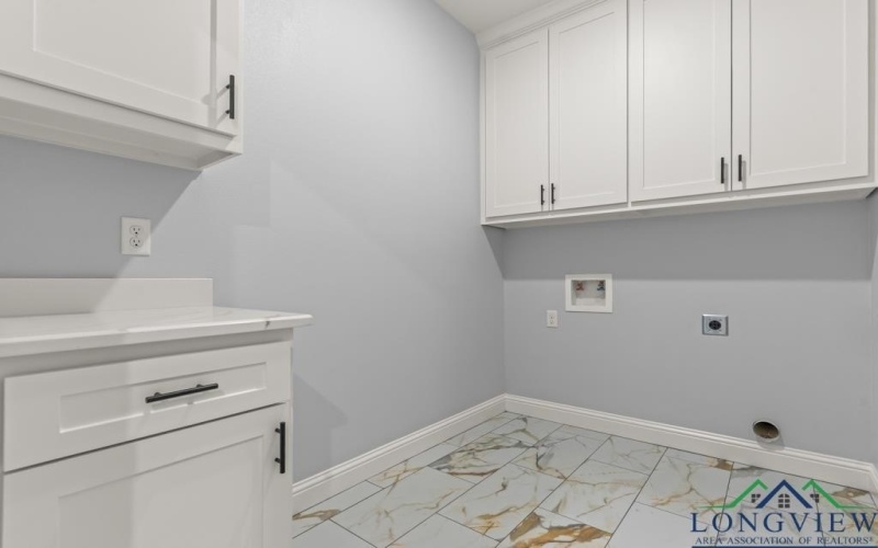18454 County Road 3186, Winona, TX 75792, 3 Bedrooms Bedrooms, ,2 BathroomsBathrooms,Residential,For Sale,18454 County Road 3186,20253602