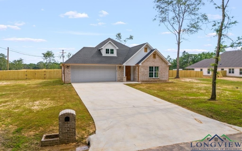 18454 County Road 3186, Winona, TX 75792, 3 Bedrooms Bedrooms, ,2 BathroomsBathrooms,Residential,For Sale,18454 County Road 3186,20253602