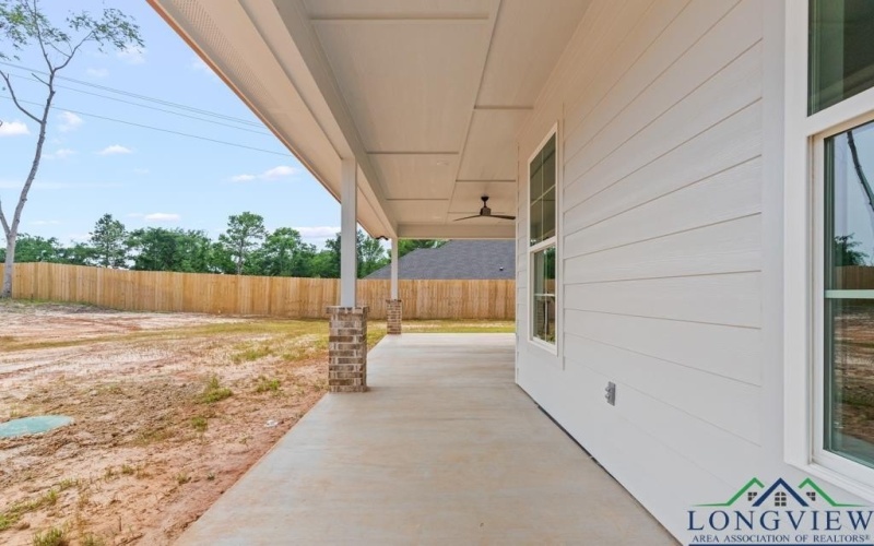 18454 County Road 3186, Winona, TX 75792, 3 Bedrooms Bedrooms, ,2 BathroomsBathrooms,Residential,For Sale,18454 County Road 3186,20253602