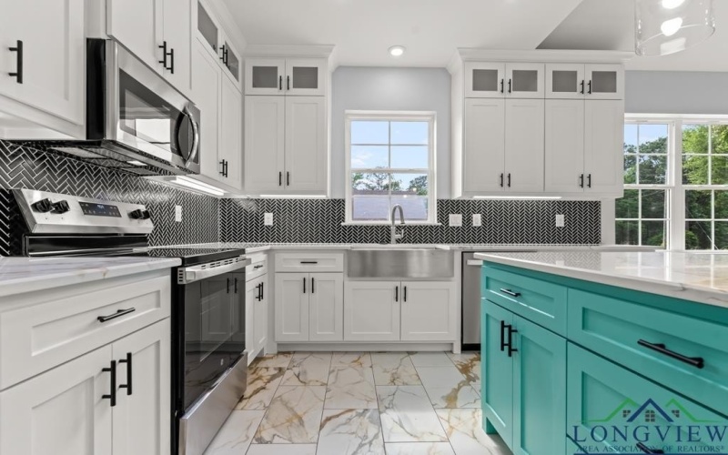 18454 County Road 3186, Winona, TX 75792, 3 Bedrooms Bedrooms, ,2 BathroomsBathrooms,Residential,For Sale,18454 County Road 3186,20253602