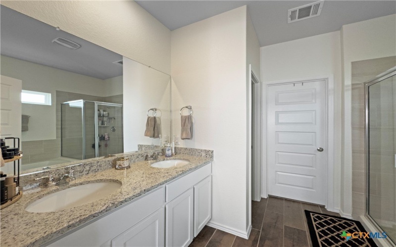 327 Steele Way, Cibolo, TX 78108, 5 Bedrooms Bedrooms, ,3 BathroomsBathrooms,Residential,For Sale,327 Steele Way,579140