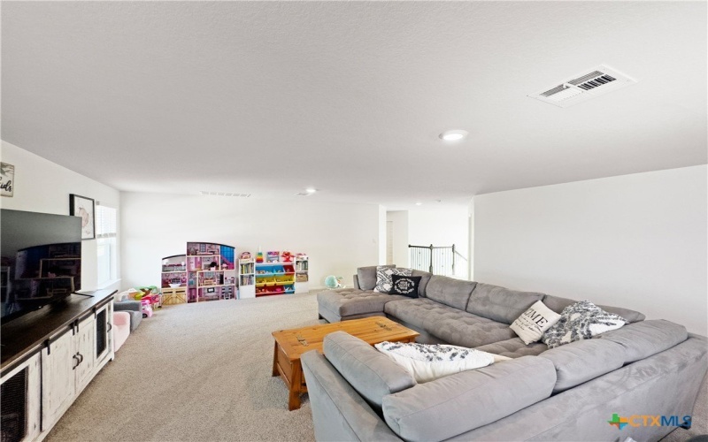 327 Steele Way, Cibolo, TX 78108, 5 Bedrooms Bedrooms, ,3 BathroomsBathrooms,Residential,For Sale,327 Steele Way,579140