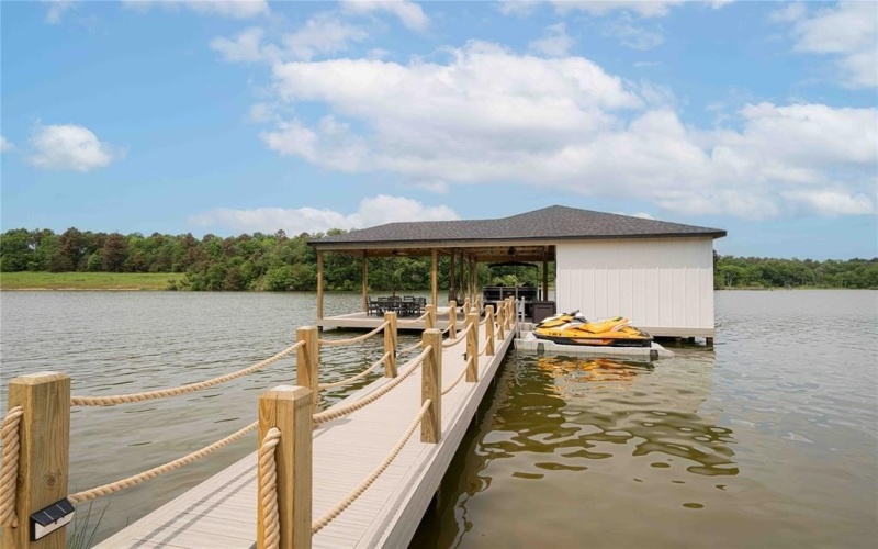 379 Private Road 2367, Mount Pleasant, TX 75455, 5 Bedrooms Bedrooms, ,5 BathroomsBathrooms,Residential,For Sale,379 Private Road 2367,20925504