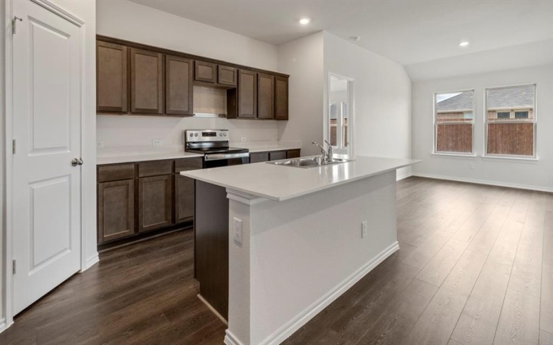 511 Drake Drive, Ferris, TX 75125, 4 Bedrooms Bedrooms, ,2 BathroomsBathrooms,Residential,For Sale,511 Drake Drive,20948037