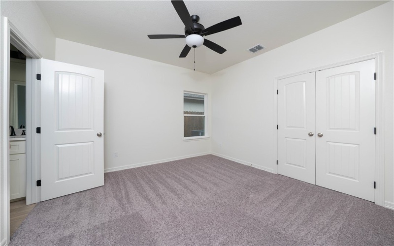 1437 Lois Chesney Street, Corpus Christi, TX 78415, 4 Habitaciones Habitaciones , ,3 BañosBaños,Residential,En Venta,1437 Lois Chesney Street,459718