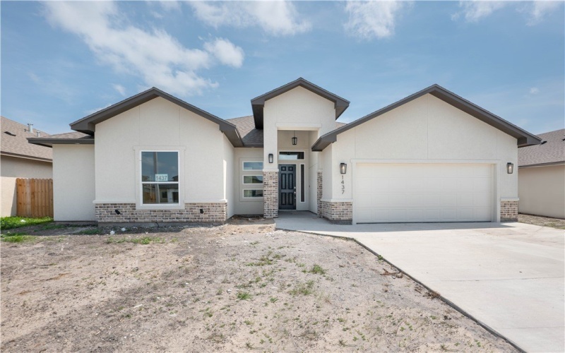 1437 Lois Chesney Street, Corpus Christi, TX 78415, 4 Habitaciones Habitaciones , ,3 BañosBaños,Residential,En Venta,1437 Lois Chesney Street,459718