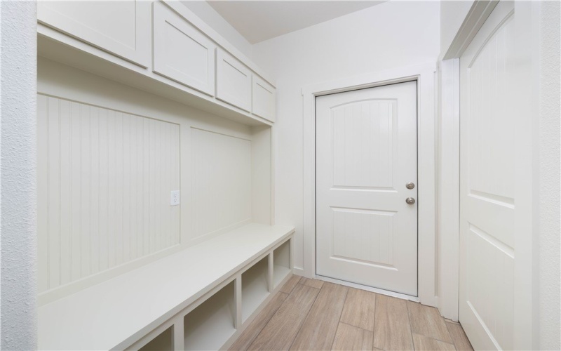 1437 Lois Chesney Street, Corpus Christi, TX 78415, 4 Habitaciones Habitaciones , ,3 BañosBaños,Residential,En Venta,1437 Lois Chesney Street,459718