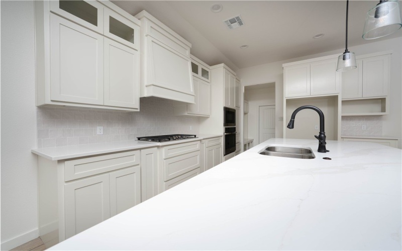 1437 Lois Chesney Street, Corpus Christi, TX 78415, 4 Habitaciones Habitaciones , ,3 BañosBaños,Residential,En Venta,1437 Lois Chesney Street,459718