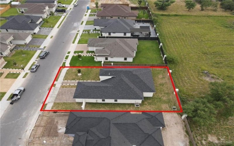 3007 S Livingston Street, Edinburg, TX 78542, 4 Bedrooms Bedrooms, ,3 BathroomsBathrooms,Residential,For Sale,3007 S Livingston Street,472032