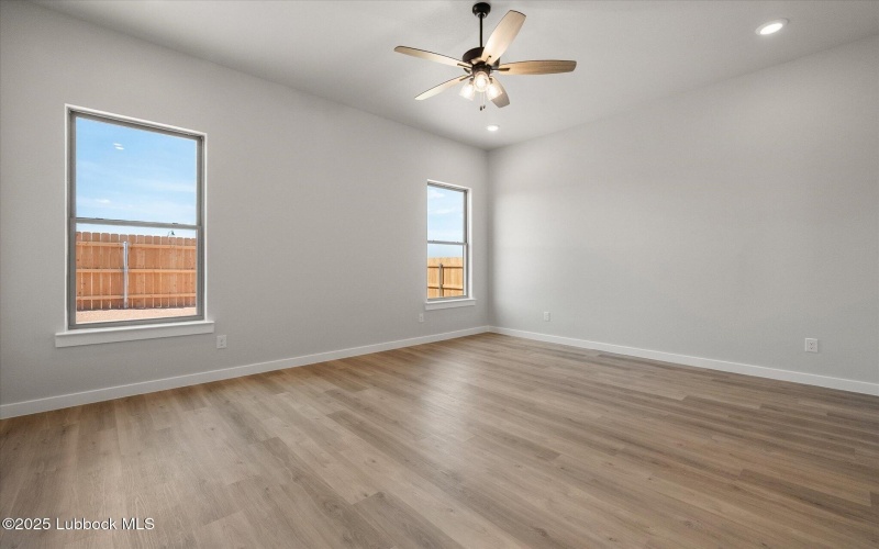 636 E 31st Street, Wolfforth, TX 79382, 3 Bedrooms Bedrooms, ,2 BathroomsBathrooms,Residential,For Sale,636 E 31st Street,202555313