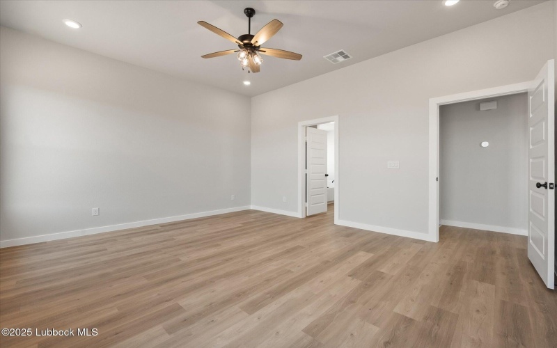 636 E 31st Street, Wolfforth, TX 79382, 3 Bedrooms Bedrooms, ,2 BathroomsBathrooms,Residential,For Sale,636 E 31st Street,202555313