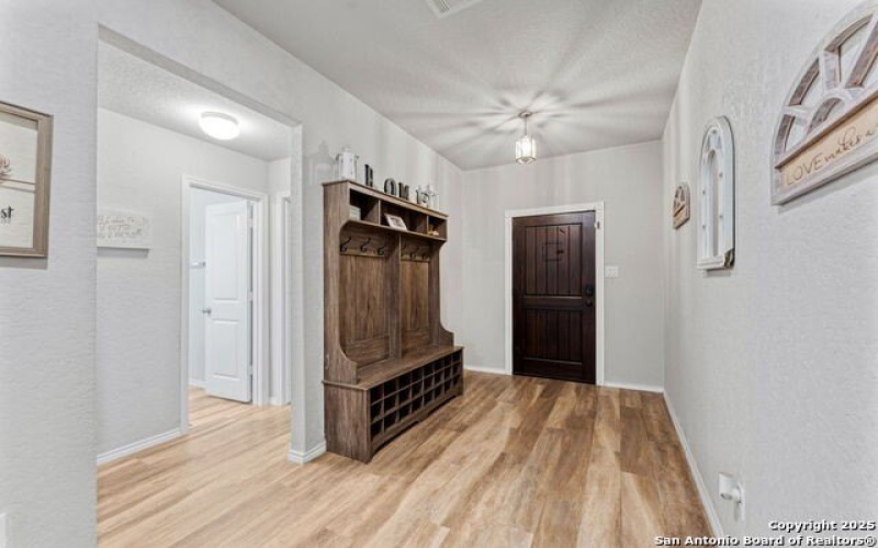 2946 Daisy Meadow, New Braunfels, TX 78130, 4 Bedrooms Bedrooms, ,3 BathroomsBathrooms,Residential,For Sale,2946 Daisy Meadow,1870400